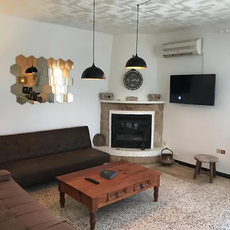 Villa Evisa *